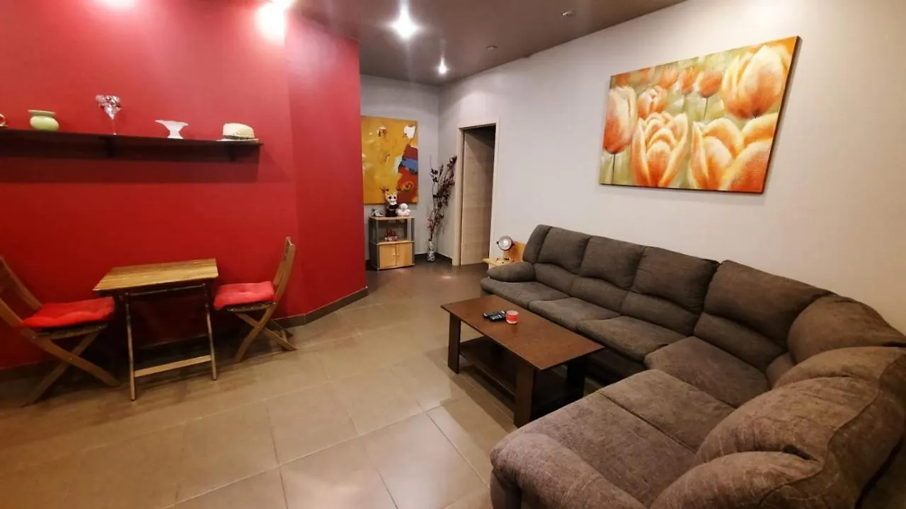 Penthouse Larry Daire Bükreş