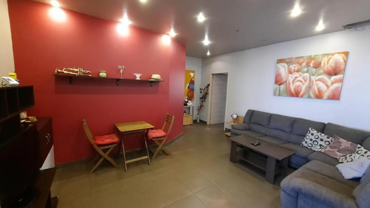 ブカレストPenthouse Larryアパートメント ルーマニア