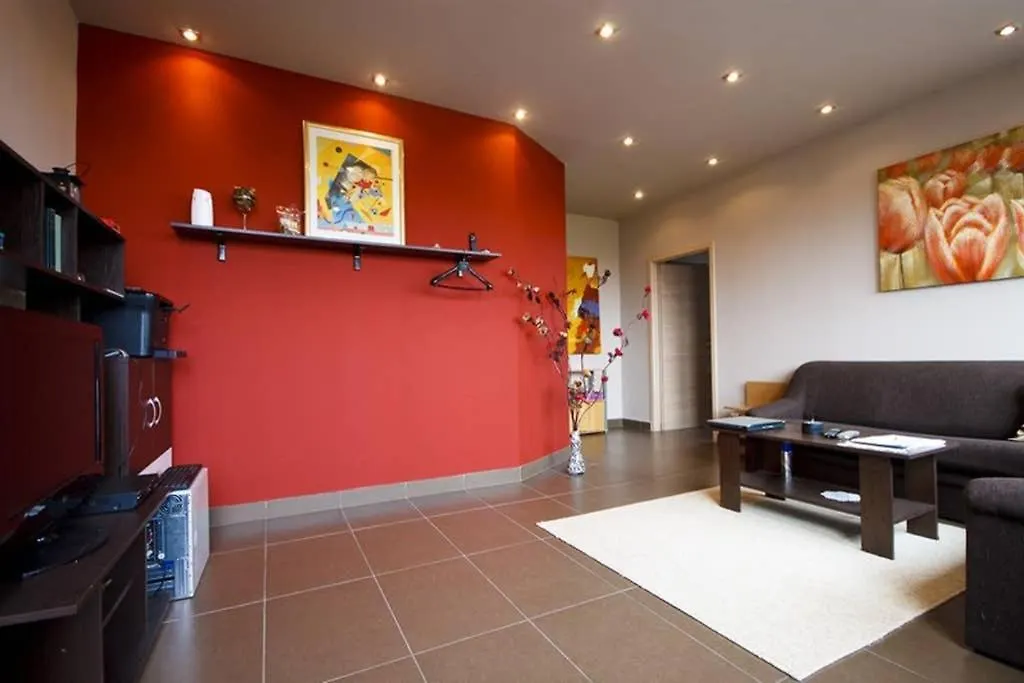 Penthouse Larry Apartamento Bucareste 0*,